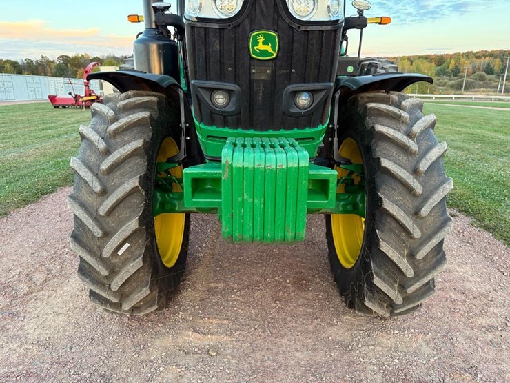 john-deere-6215r-image-21