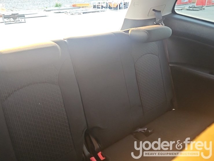2009-chevrolet-traverse-image-33