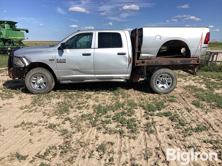 2018-ram-2500-hd-image-8