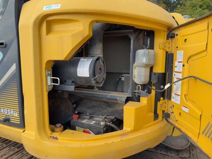 2015-kobelco-sk140sr-lc-3-image-33