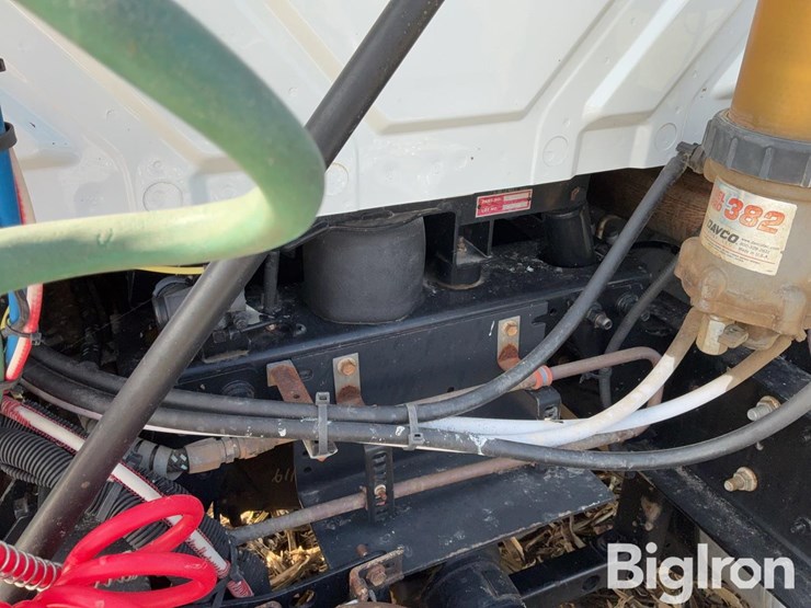 2011-international-transtar-8600-image-17