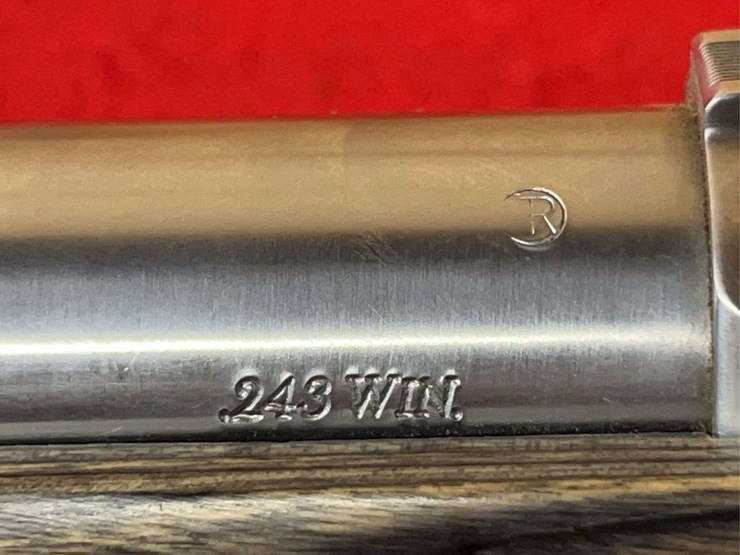 ruger-model-77-mark-ii-.243-bolt-action-rifle-image-15
