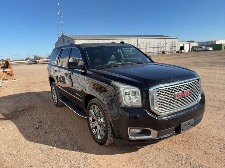 2015-gmc-yukon-denali-image-2