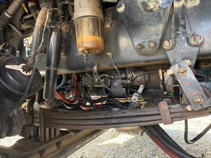 2016-kenworth-t880-image-54