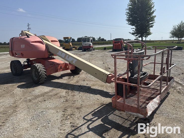 2002-jlg-400s-image-3