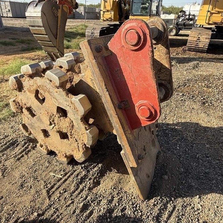 CAT 24" Excavator Compaction Wheel