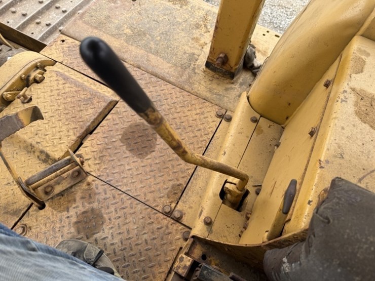 1972-caterpillar-d8h-image-27