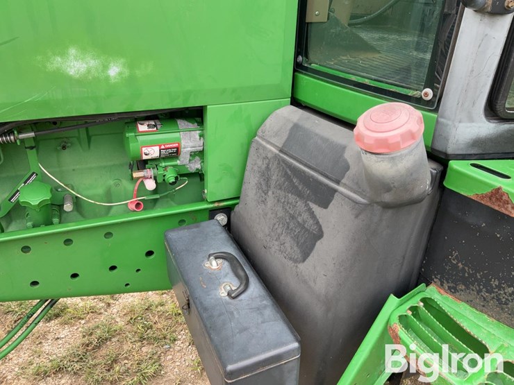 2000-john-deere-7610-image-13