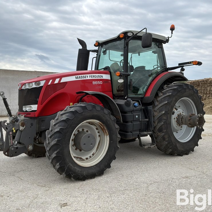 2013 MASSEY-FERGUSON 8650