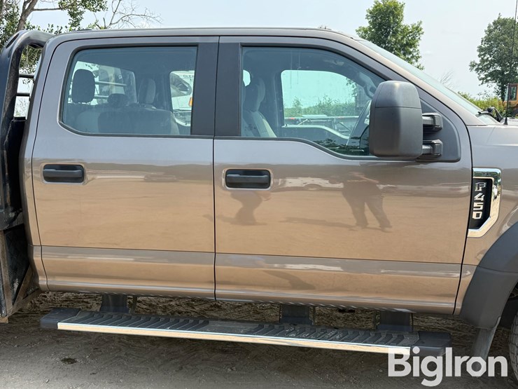 2021-ford-f450-image-12