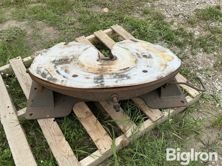5th-wheel-plate-image-6