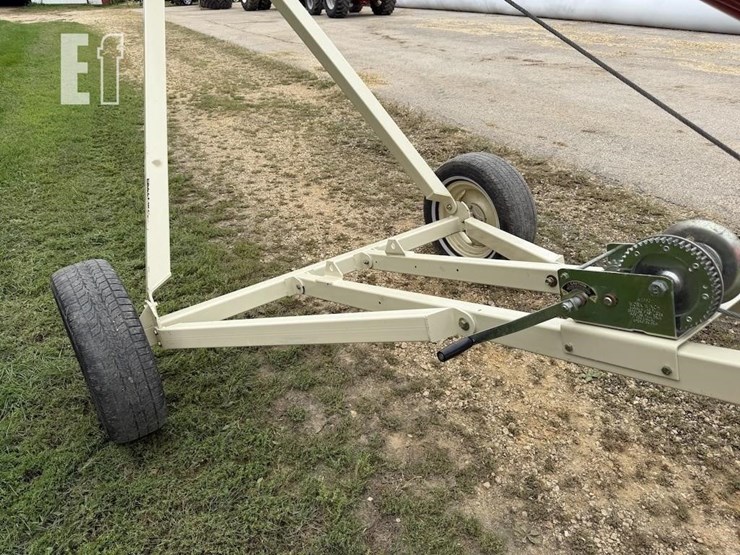 buhler-farm-king-1031-image-4
