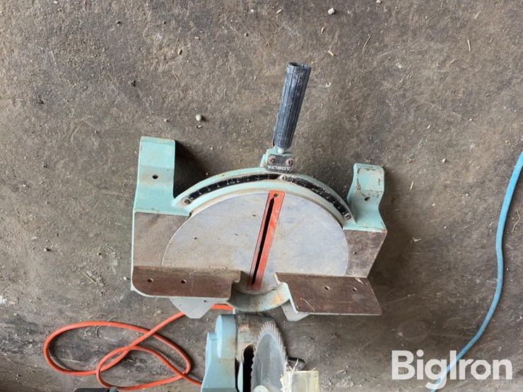 delta-34-080-10”-miter-saw-image-9