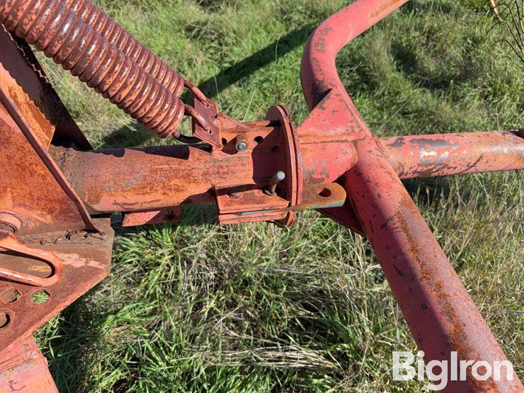 tonutti-10-wheel-3-pt-v-rake-image-14