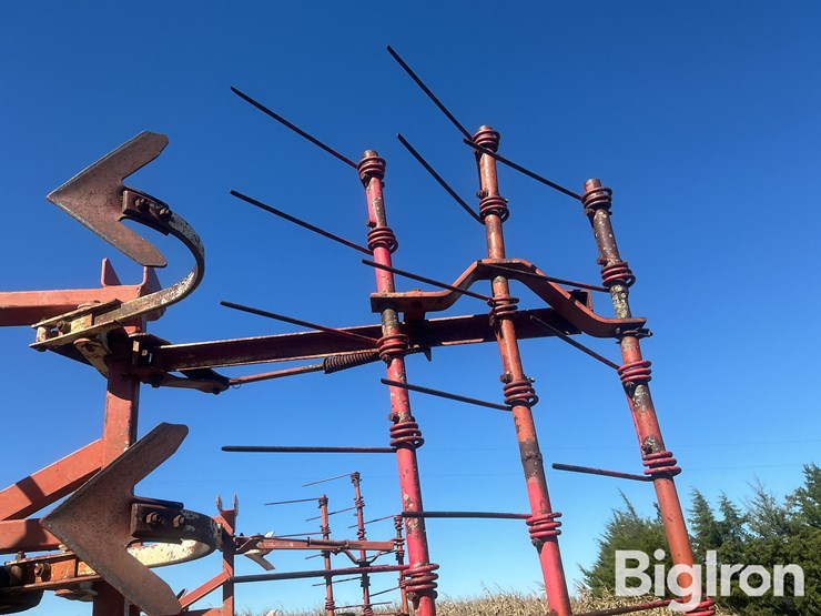 wil-rich-4640-field-cultivator-image-9