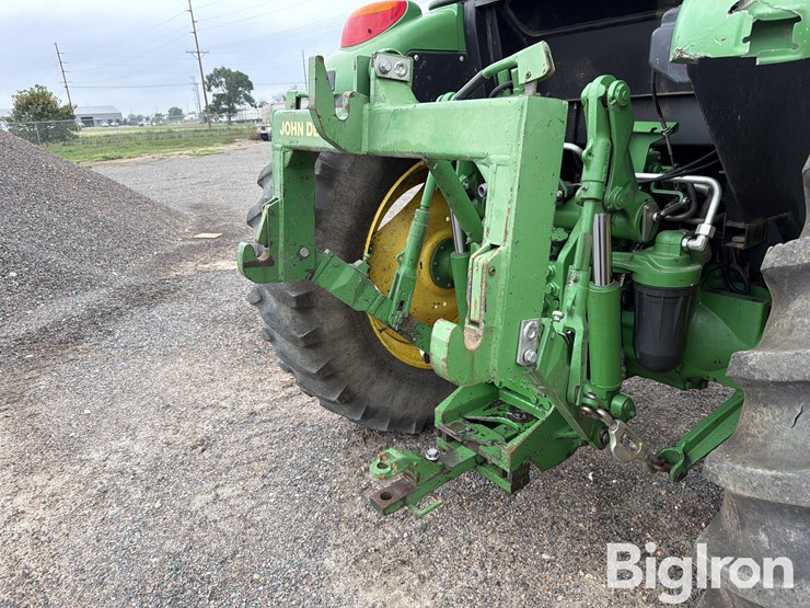 2014-john-deere-6130d-image-16