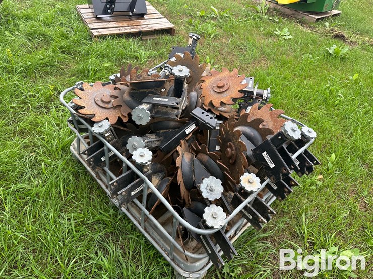 case-ih-1200-image-4