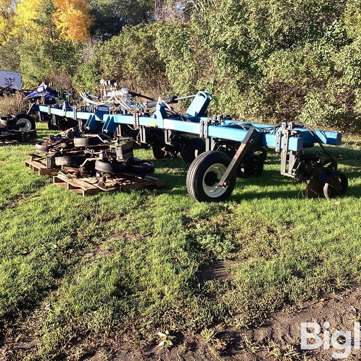 JOHN DEERE A