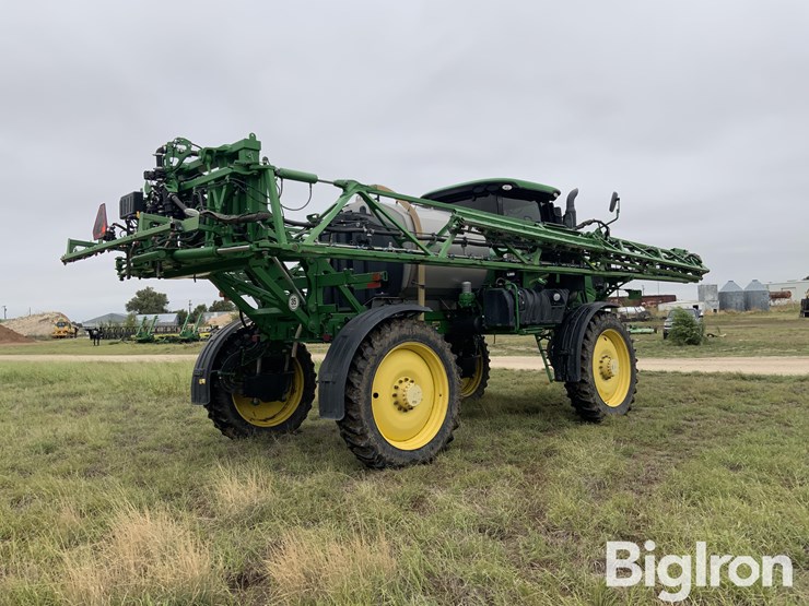 2017-john-deere-r4038-image-5