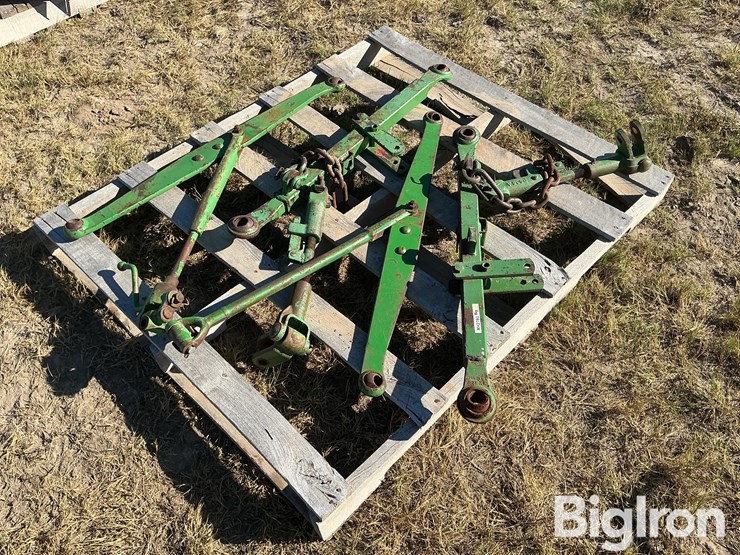 john-deere-2-image-1