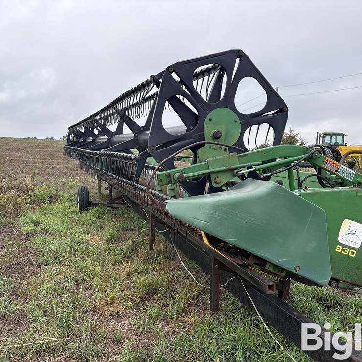 JOHN DEERE 930