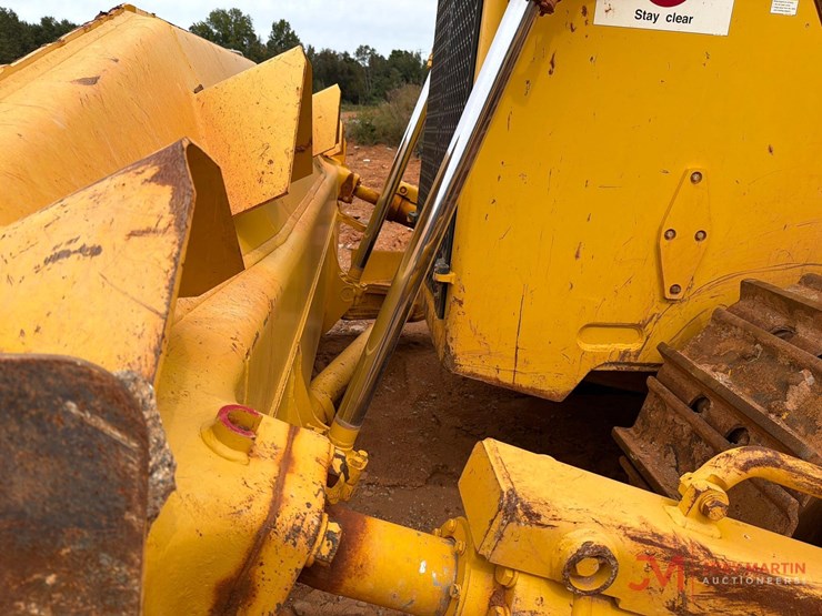 komatsu-d155ax-image-9
