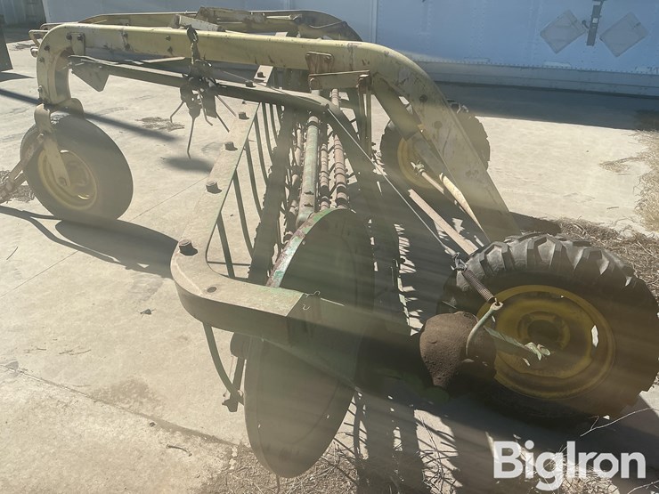 john-deere-640-image-12