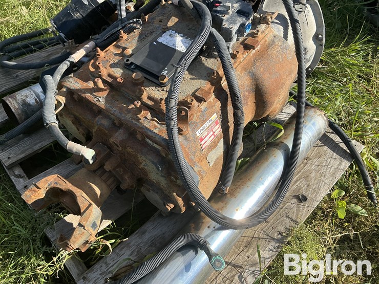 peterbilt-379-image-16