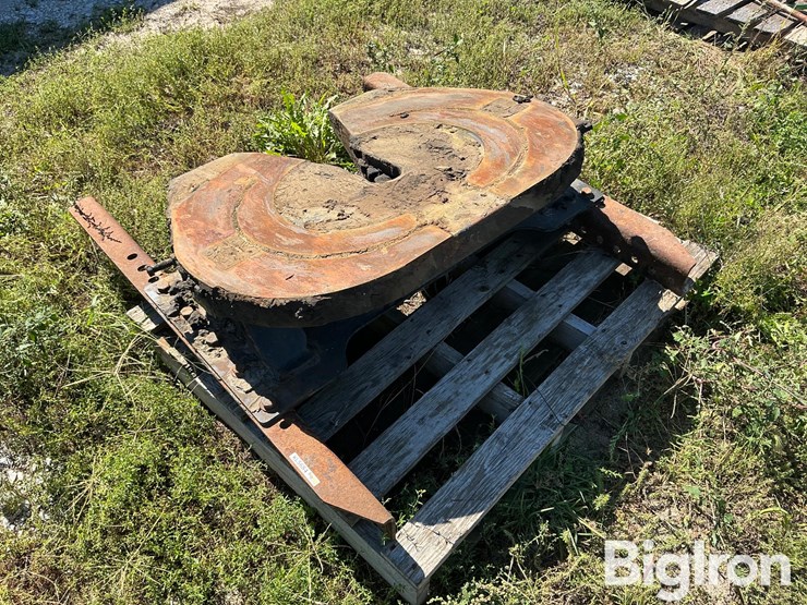 jost-5th-wheel-plate-image-7