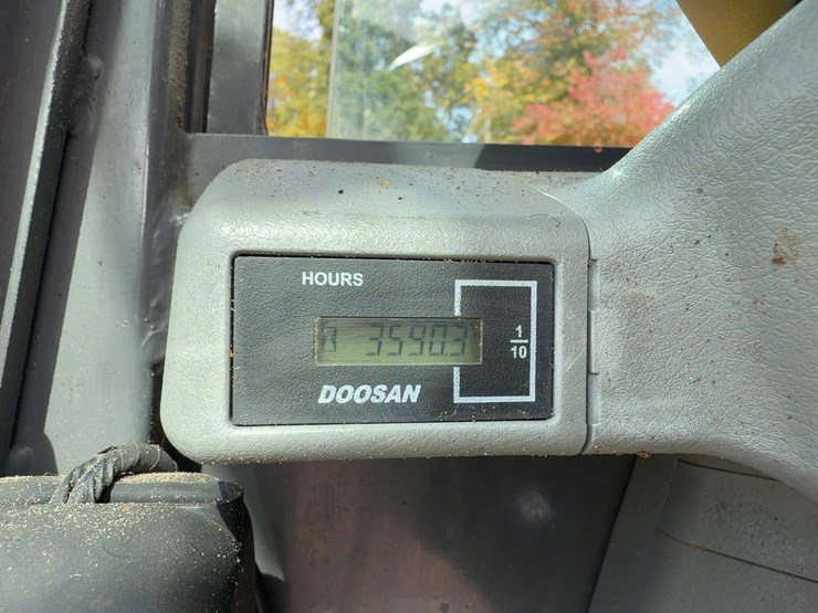 2019-doosan-dx85r-3-image-33