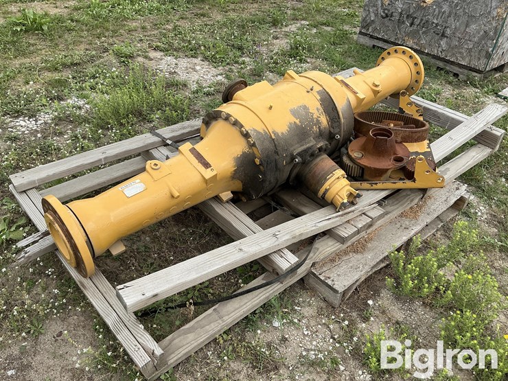 caterpillar-wheel-loader-rear-end-axle-image-3