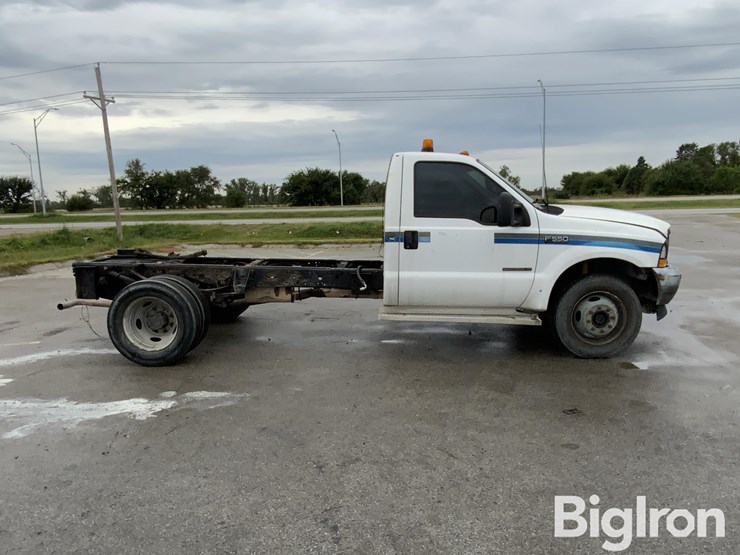 2002-ford-f550-xl-image-4