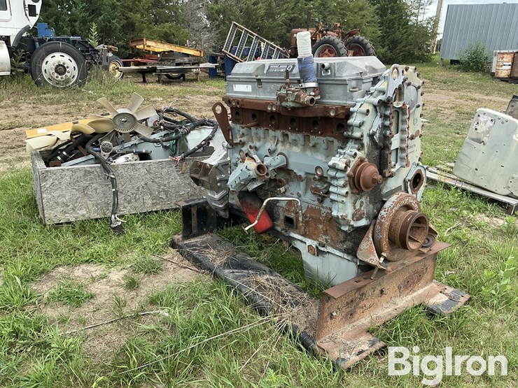 detroit-series-60-engine-image-3