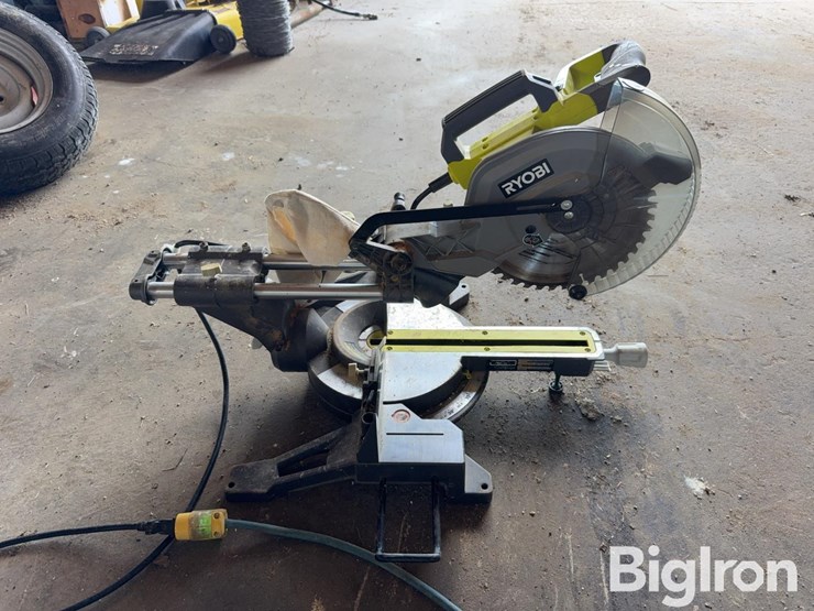 ryobi-10”-sliding-compound-miter-saw-image-4