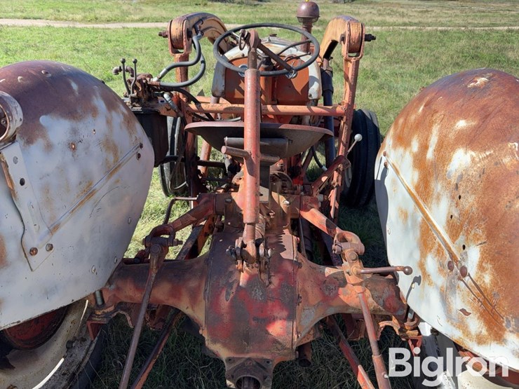 ford-8n-image-17
