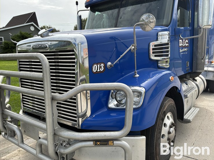 2013-freightliner-coronado-122sd-t/a-truck-tractor-image-13