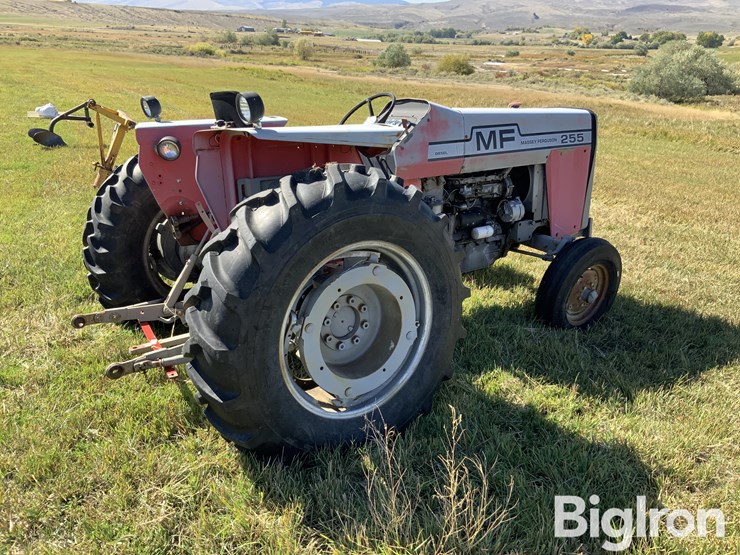 1976-massey-ferguson-255-image-5
