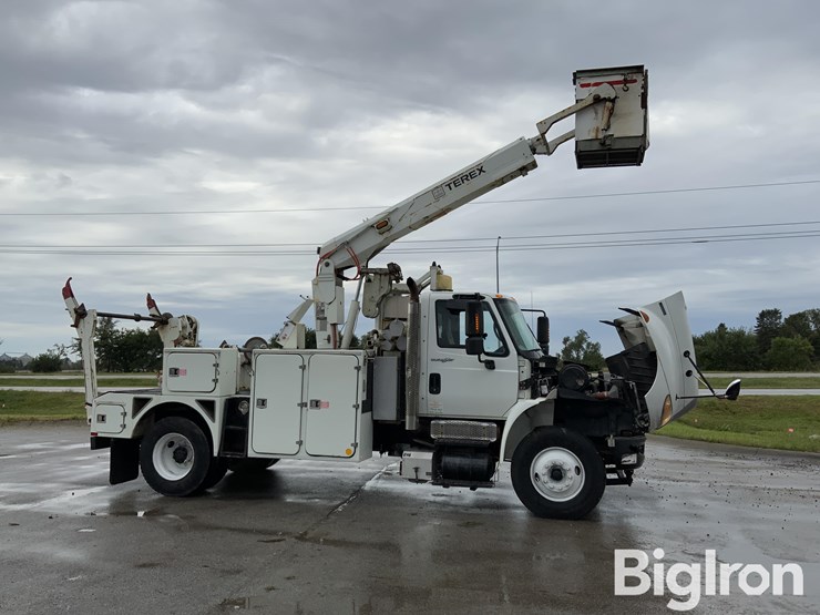 2011-international-durastar-4400-image-9