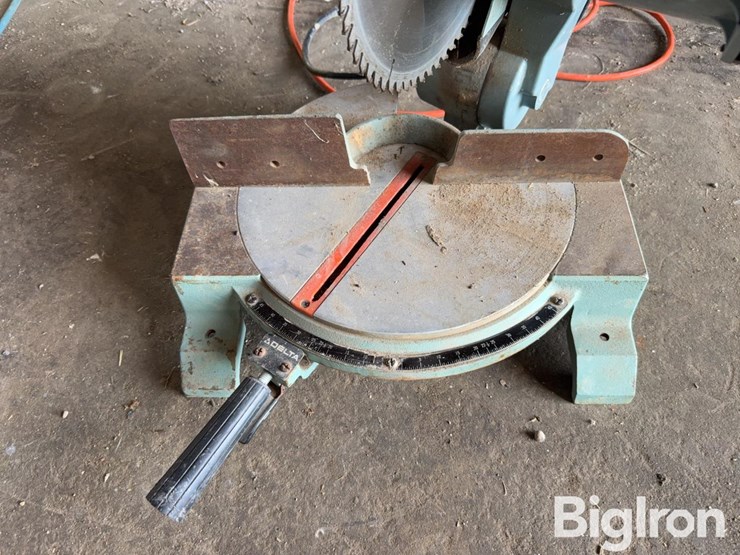 delta-34-080-10”-miter-saw-image-11