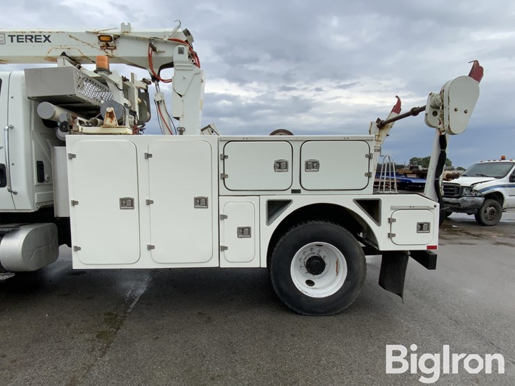 2011-international-durastar-4400-image-19