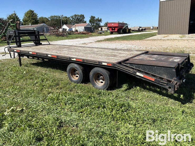 2004-diamond-t-t/a-gooseneck-flatbed-trailer-image-7