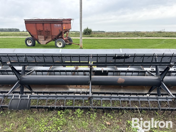 agco-8200-image-16