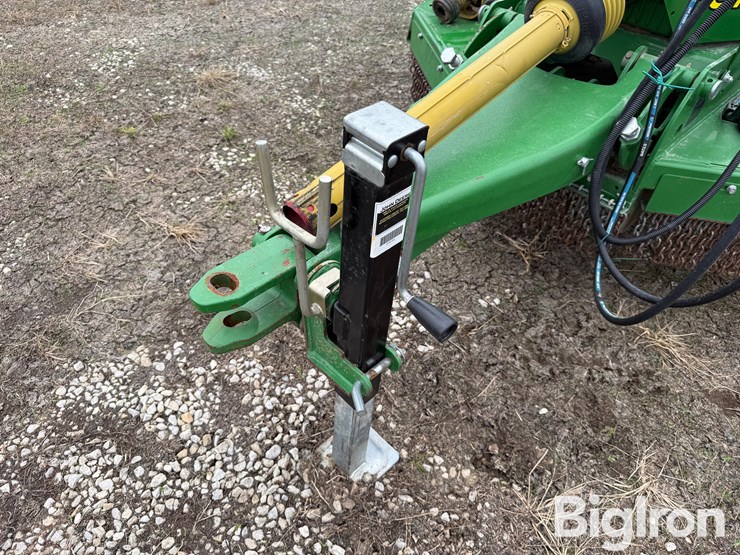 2022-john-deere-fc15m-image-9