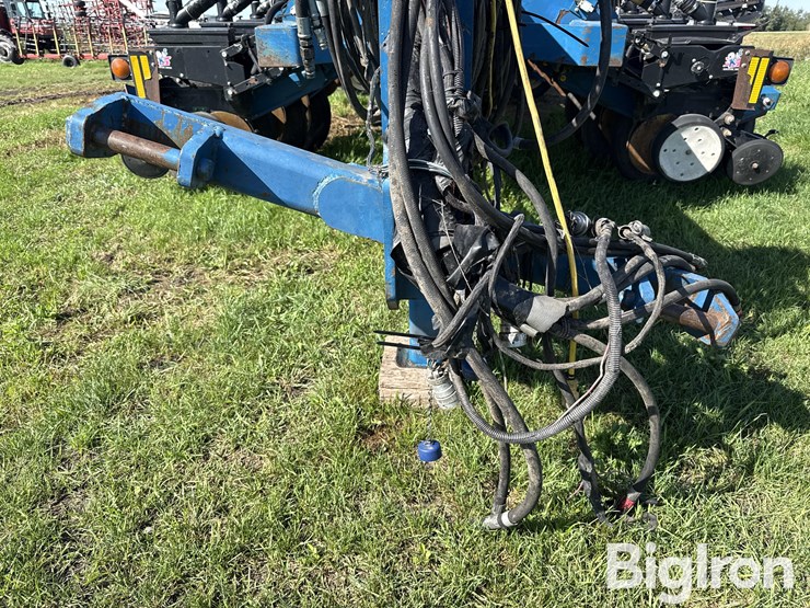 kinze-3800-image-13