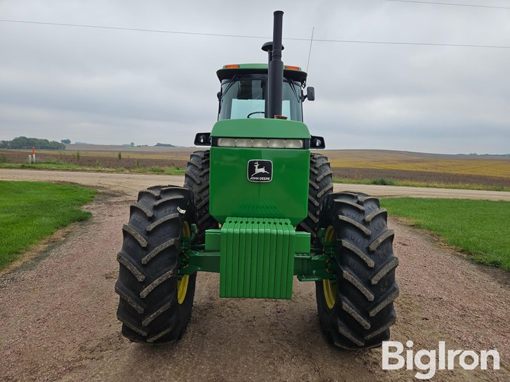 1983-john-deere-4650-image-2