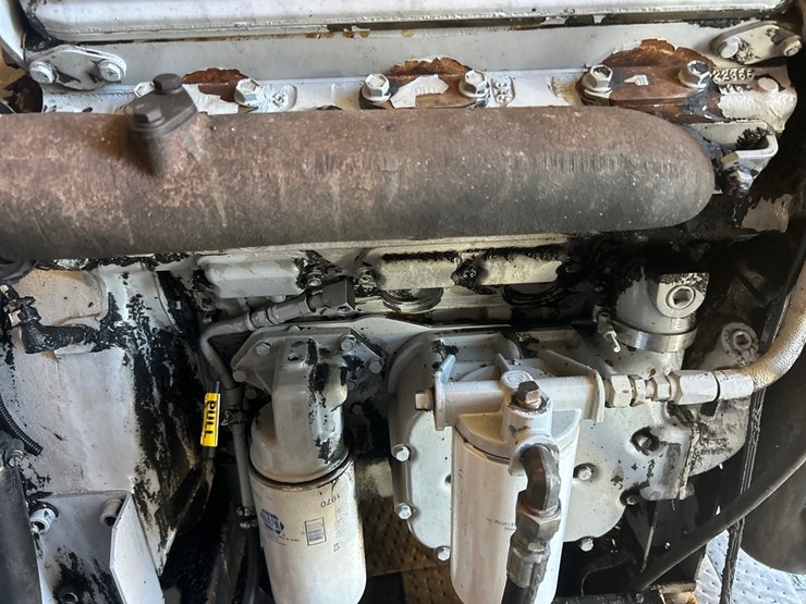 2006-caterpillar-c7-image-40