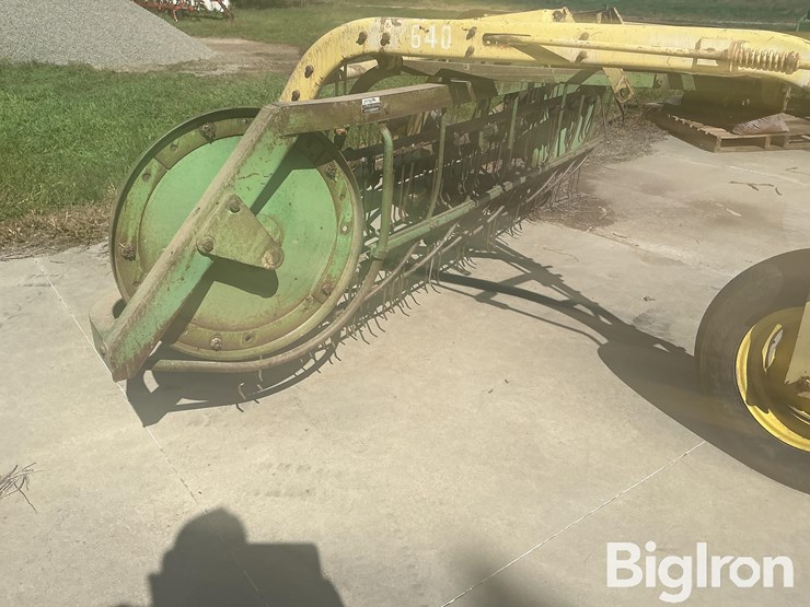 john-deere-640-image-15