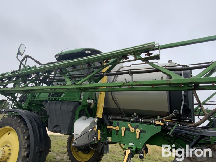 2017-john-deere-r4038-image-10