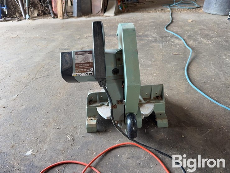 delta-34-080-10”-miter-saw-image-6