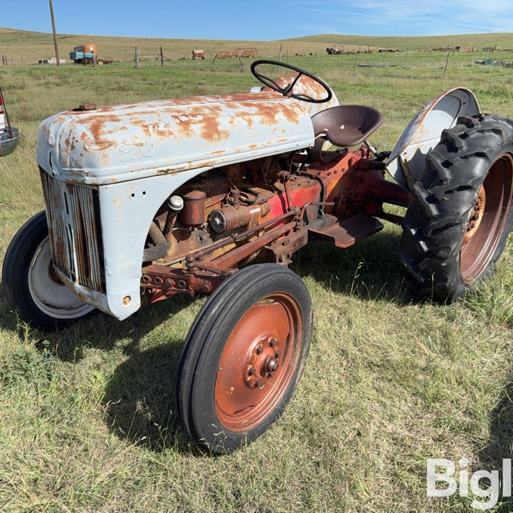 FORD 8N